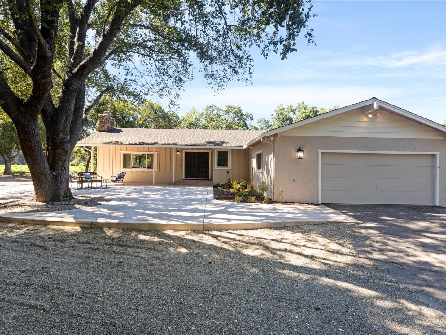 Detail Gallery Image 1 of 1 For 3415 Rancho Vista Ct, Gilroy,  CA 95020 - 4 Beds | 2 Baths