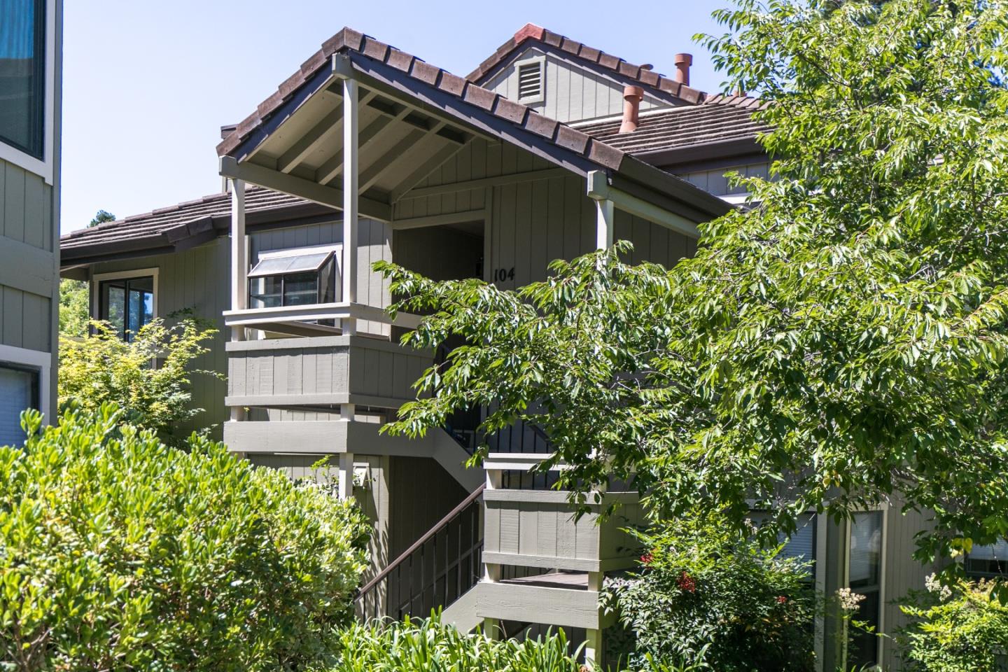 Detail Gallery Image 1 of 1 For 111 Bean Creek Rd #104,  Scotts Valley,  CA 95066 - 2 Beds | 1/1 Baths