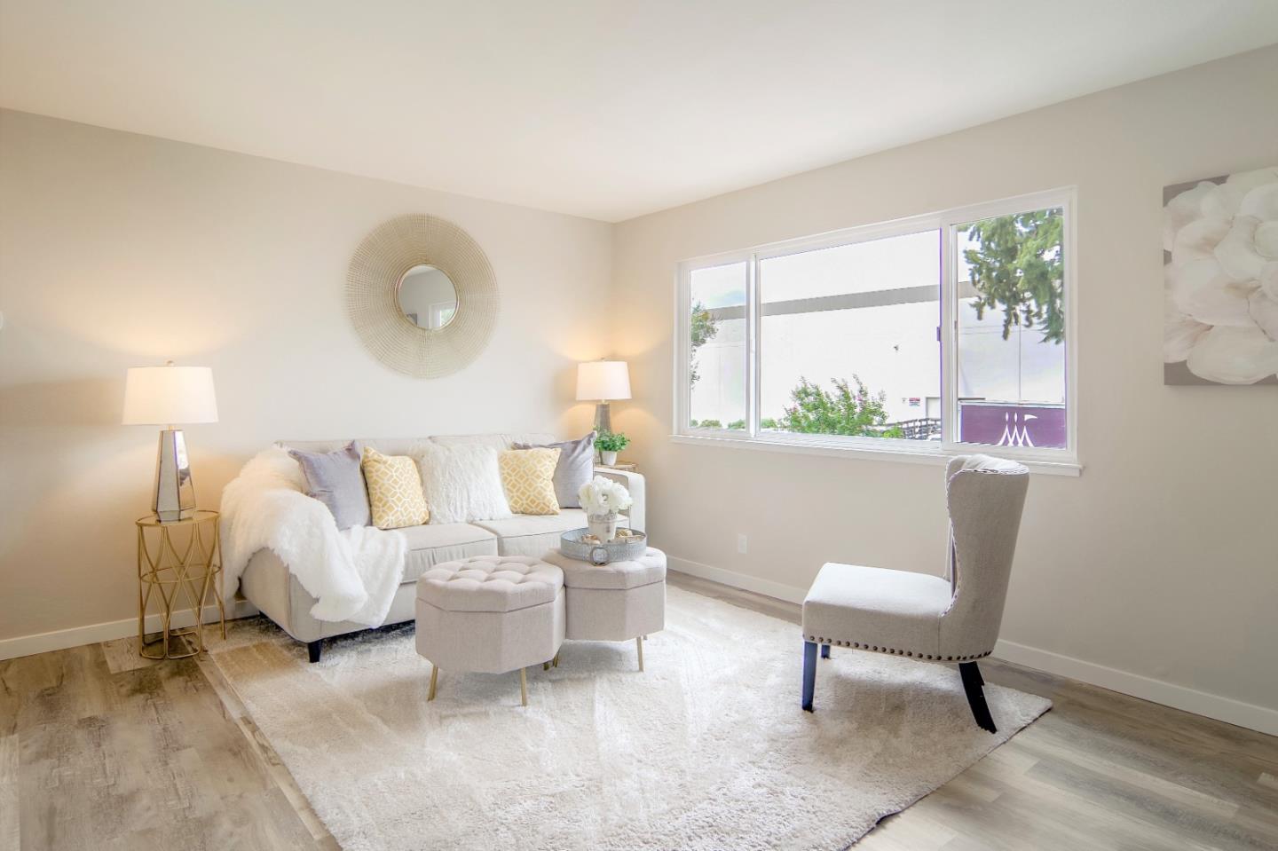 Detail Gallery Image 1 of 1 For 341 Rio Verde Pl #4,  Milpitas,  CA 95035 - 3 Beds | 1 Baths