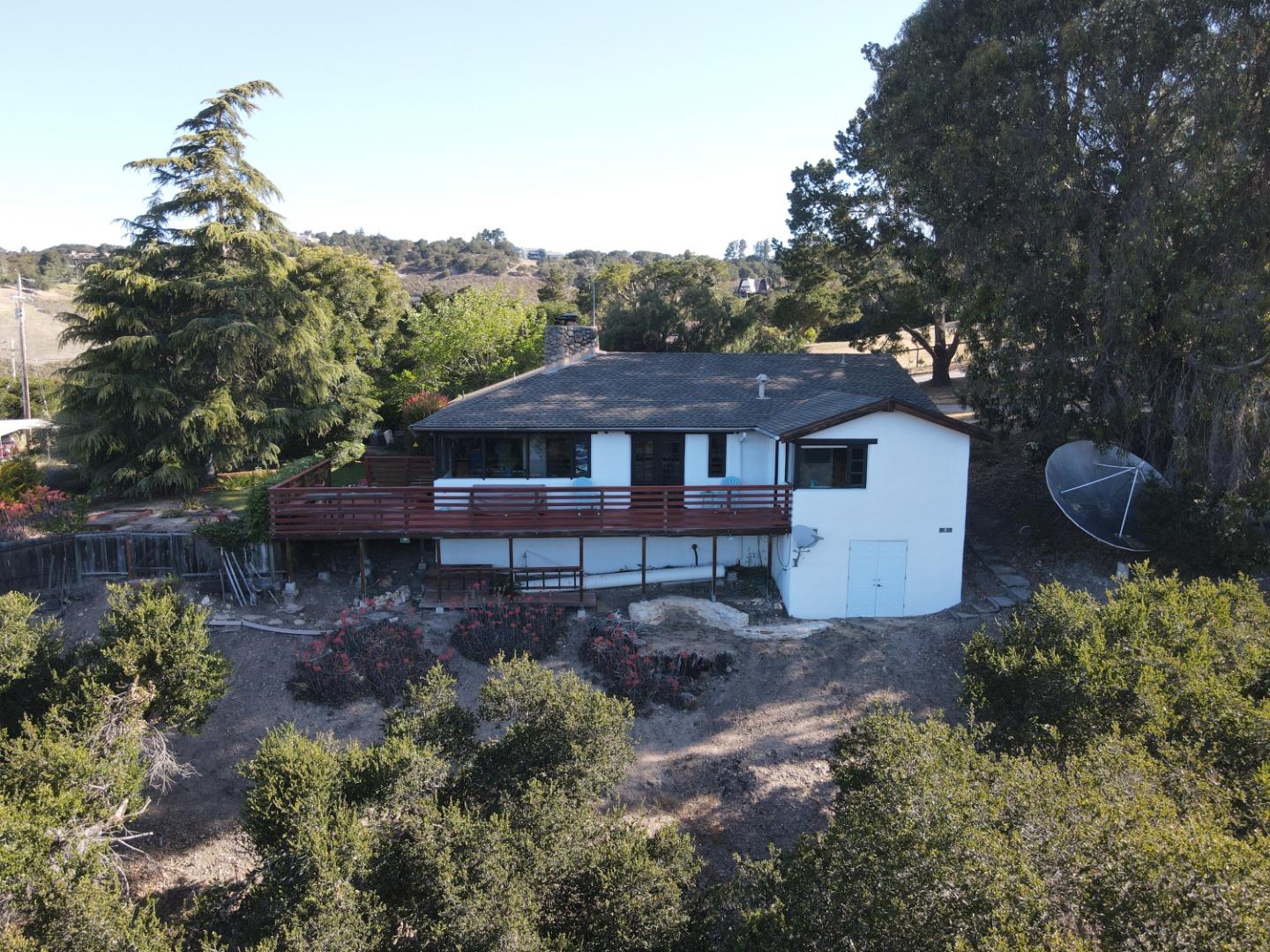 Detail Gallery Image 1 of 1 For 26250 Jeanette Rd, Carmel Valley,  CA 93924 - 3 Beds | 2 Baths