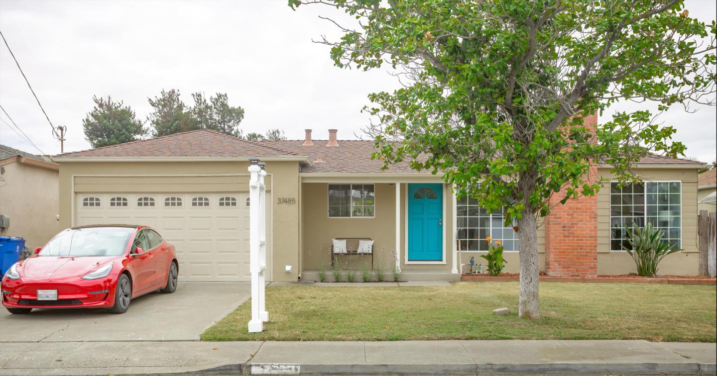 Detail Gallery Image 1 of 1 For 37485 Southwood Dr, Fremont,  CA 94536 - 3 Beds | 2 Baths