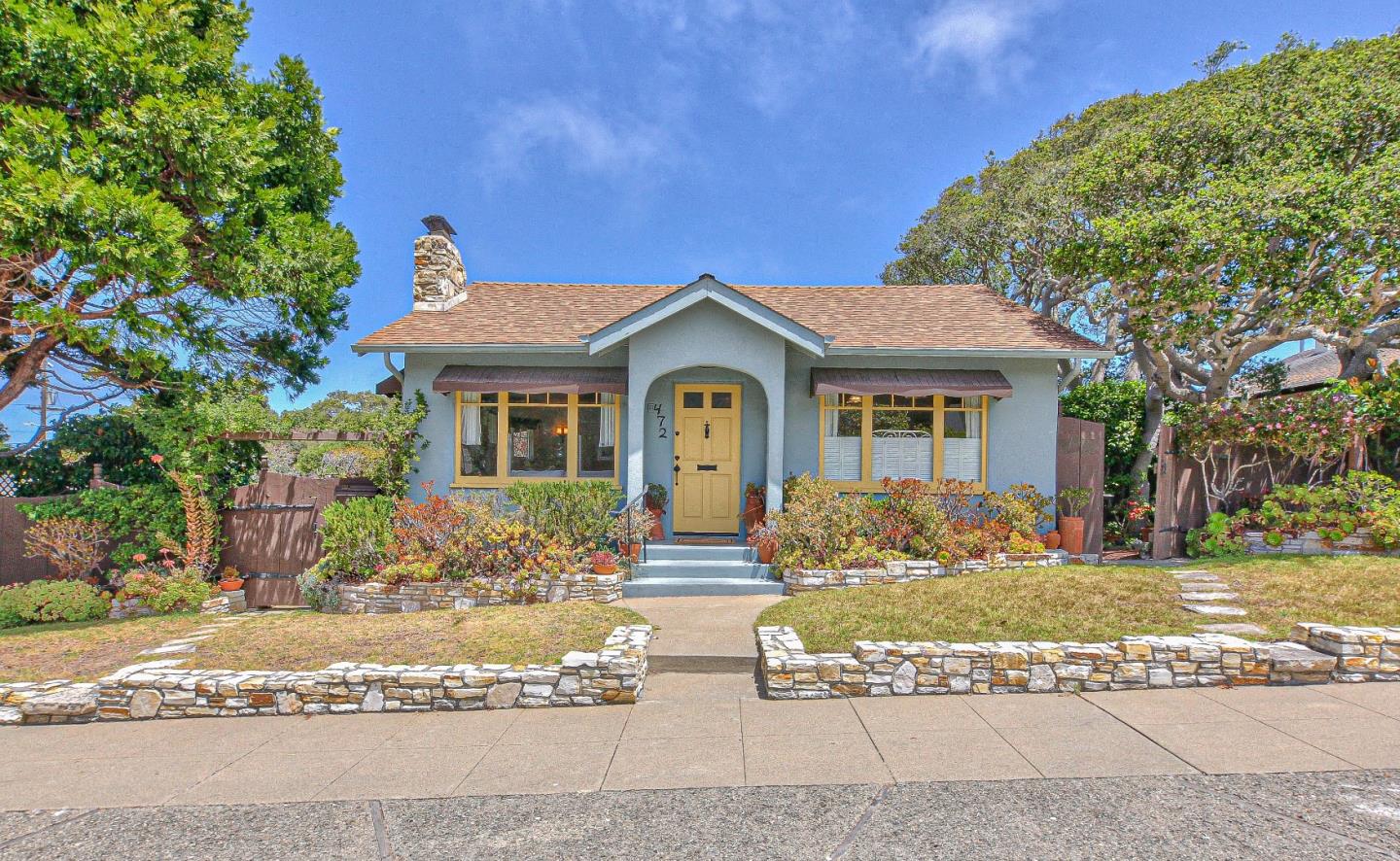 Detail Gallery Image 1 of 1 For 472 Gibson Ave, Pacific Grove,  CA 93950 - 3 Beds | 2 Baths