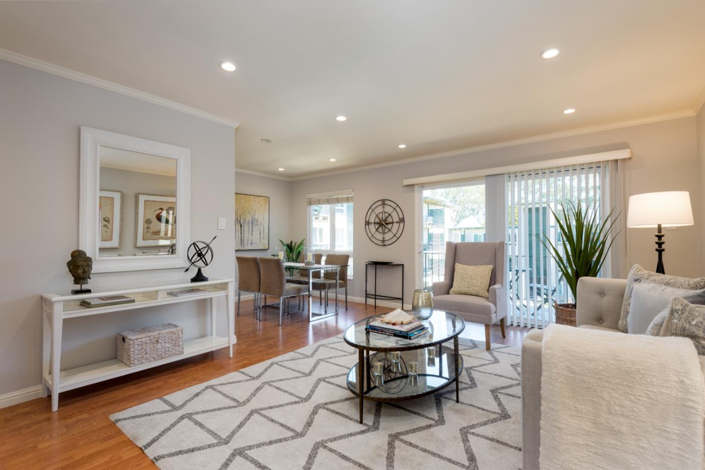 Detail Gallery Image 1 of 1 For 819 N Humboldt St #406,  San Mateo,  CA 94401 - 2 Beds | 1 Baths