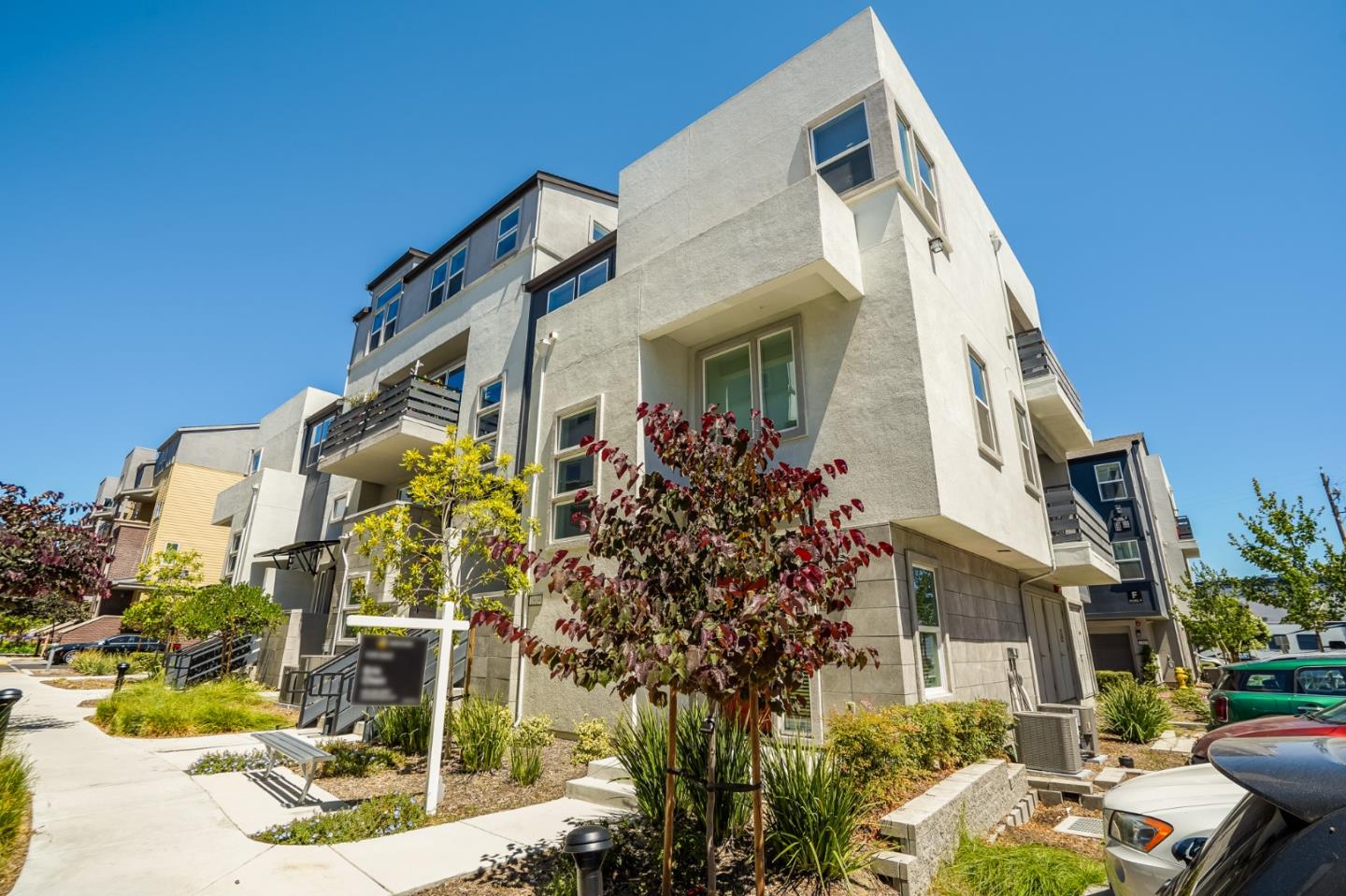 Detail Gallery Image 1 of 1 For 1805 Sable Pl, San Jose,  CA 95133 - 2 Beds | 2/1 Baths