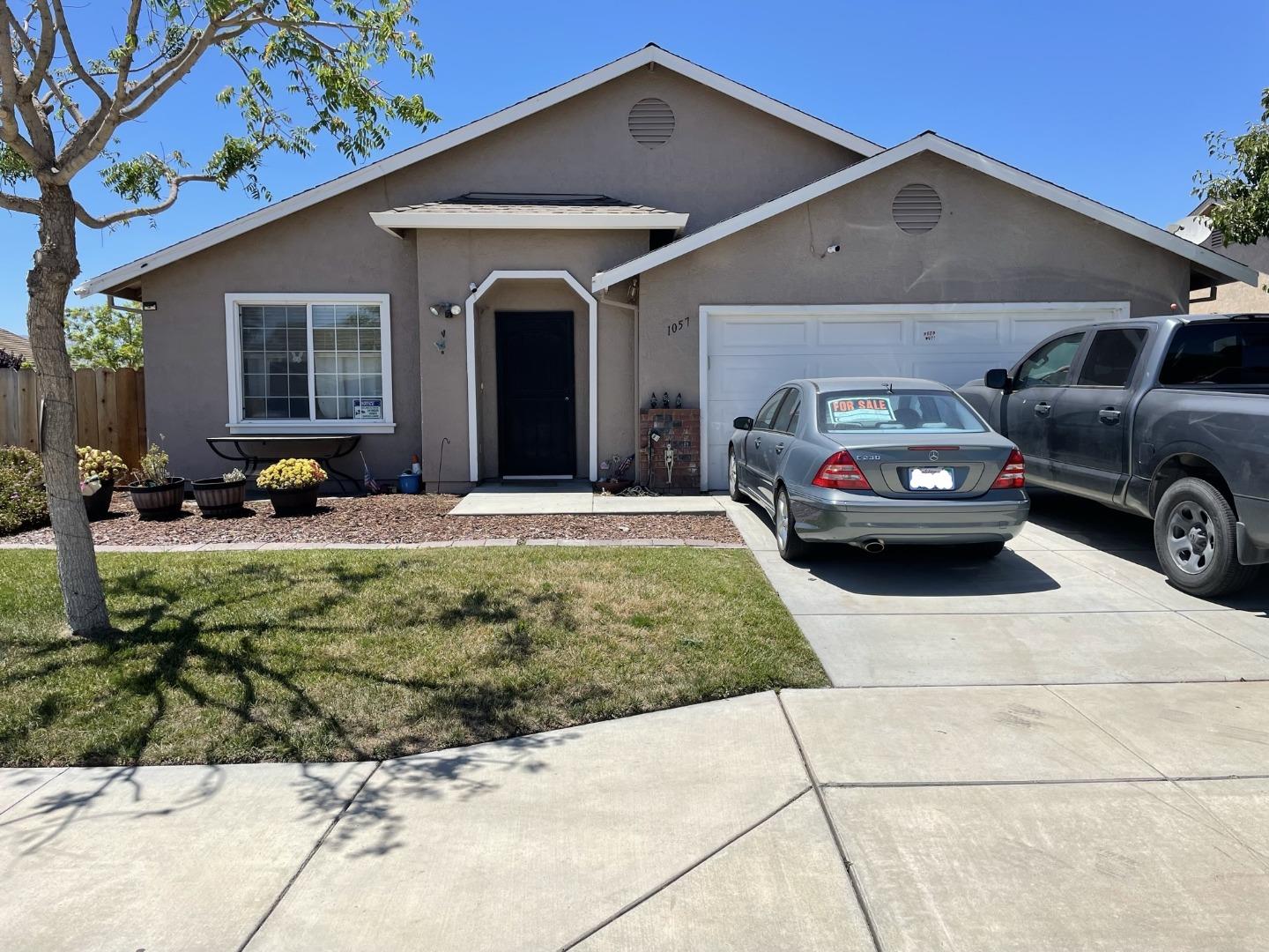 Detail Gallery Image 1 of 1 For 1057 Vista De Soledad, Soledad,  CA 93960 - 4 Beds | 2 Baths