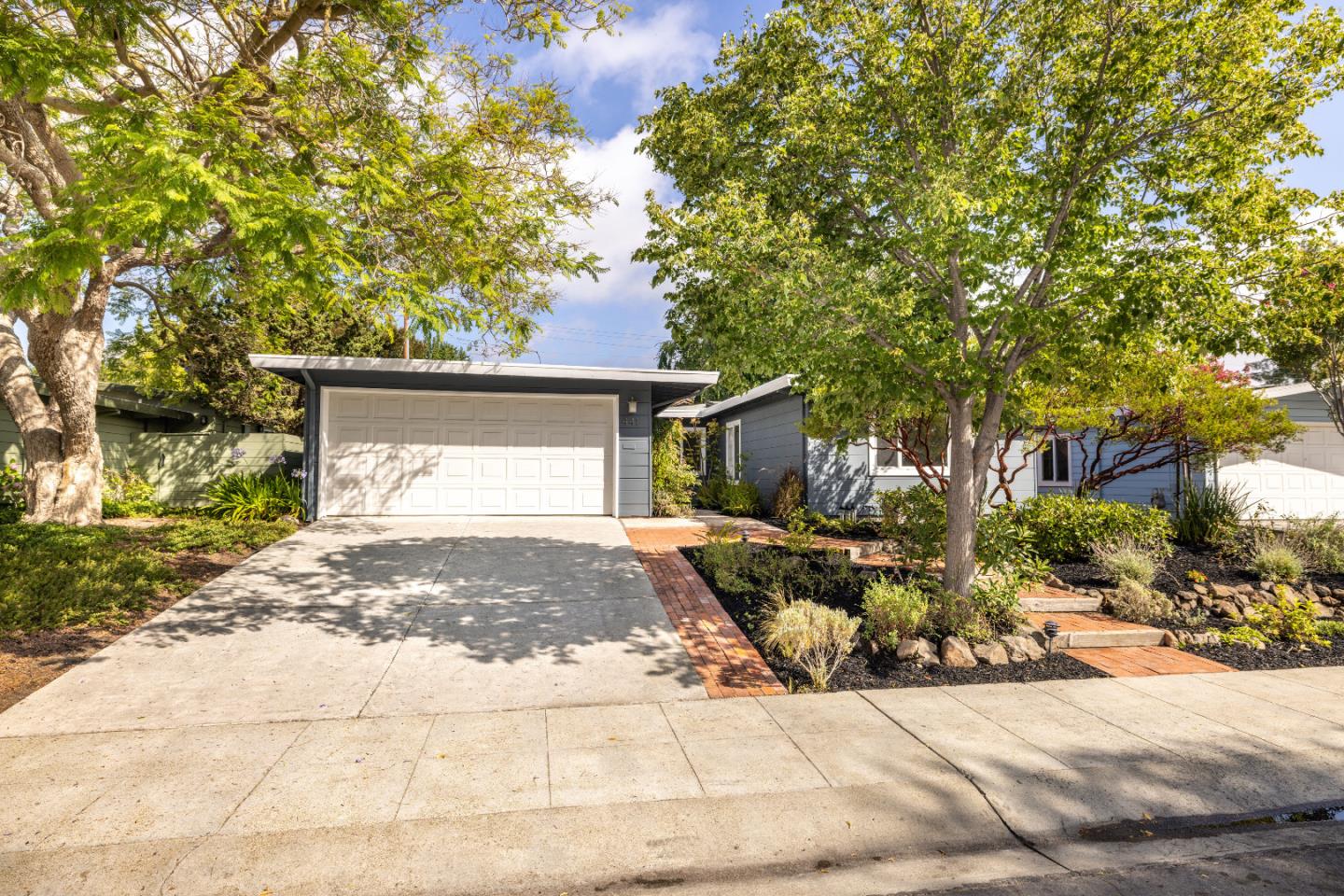 Detail Gallery Image 1 of 1 For 441 Alger Dr, Palo Alto,  CA 94306 - 4 Beds | 2 Baths