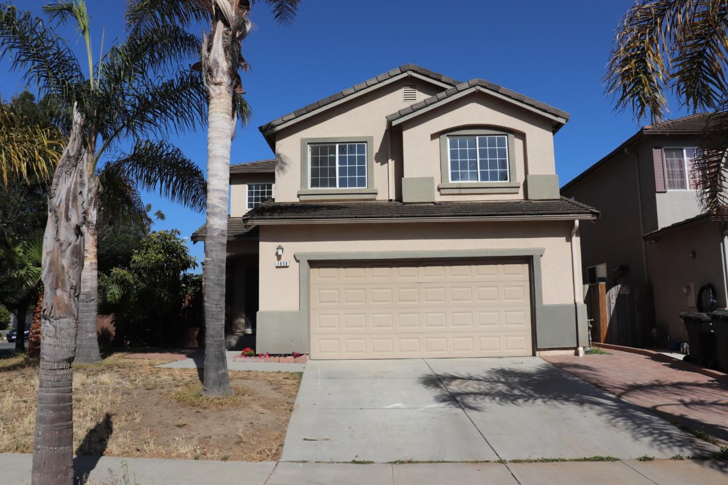 Detail Gallery Image 1 of 1 For 1858 Hemingway Dr, Salinas,  CA 93906 - 4 Beds | 2/1 Baths