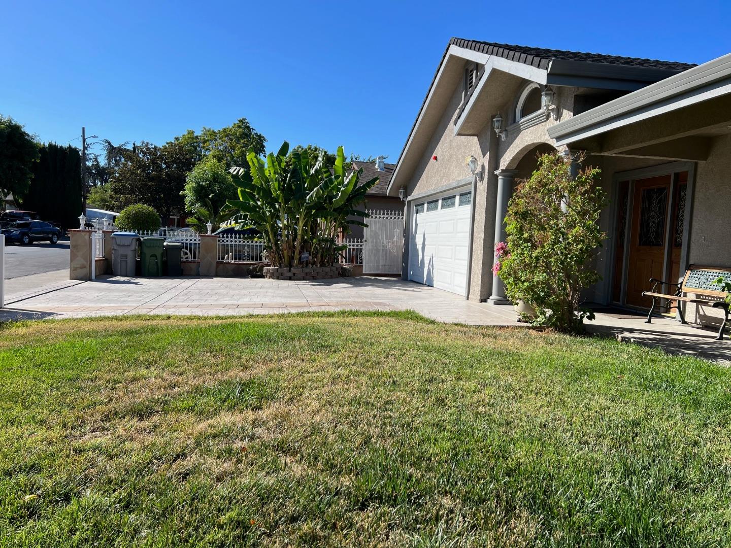 Detail Gallery Image 1 of 1 For 10271 Regan St, San Jose,  CA 95127 - 4 Beds | 2/1 Baths