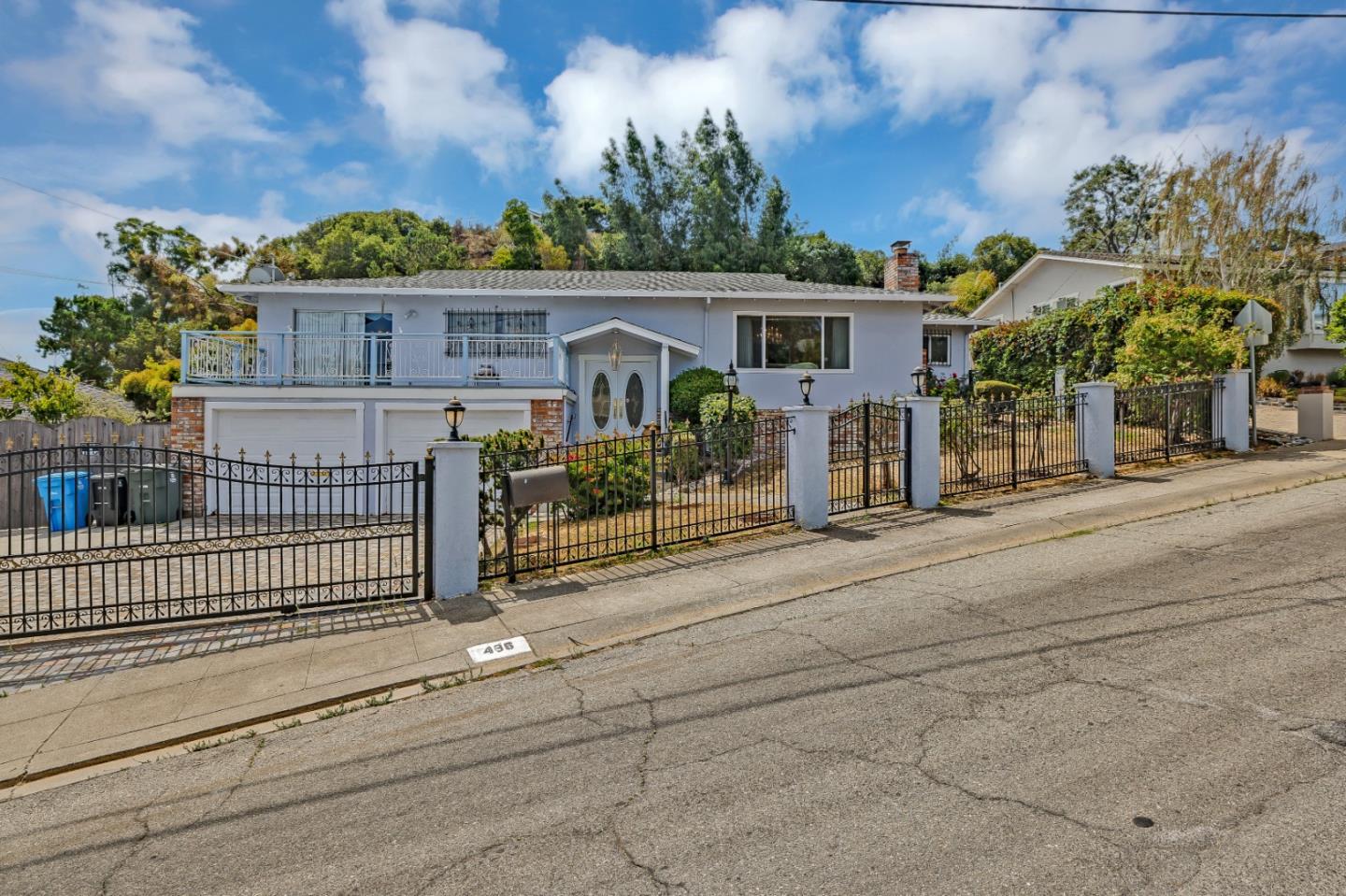 Detail Gallery Image 1 of 1 For 436 Middle Rd, Belmont,  CA 94002 - 3 Beds | 2/1 Baths