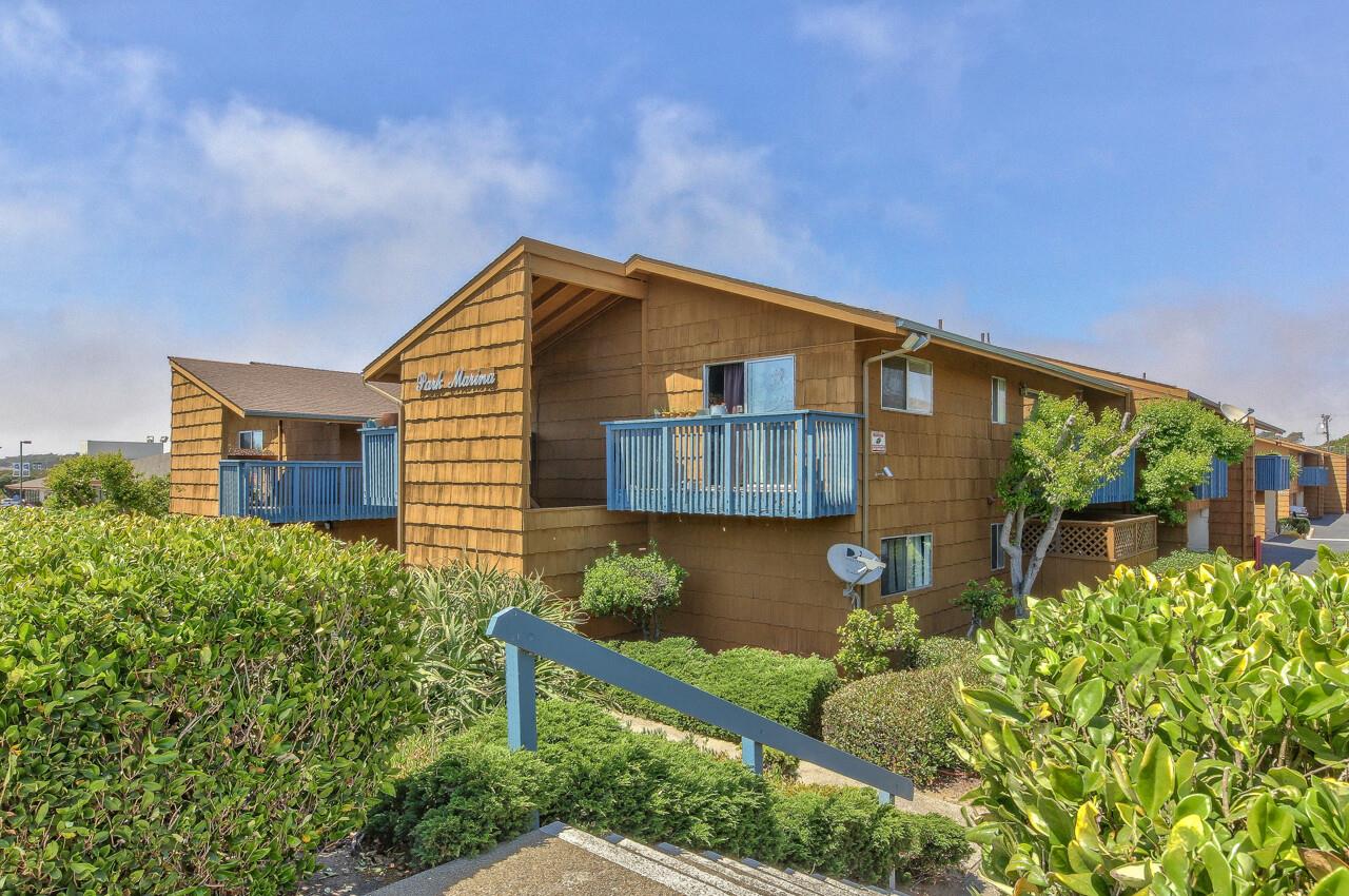 Detail Gallery Image 1 of 1 For 3156 Eucalyptus St #8,  Marina,  CA 93933 - 2 Beds | 1 Baths