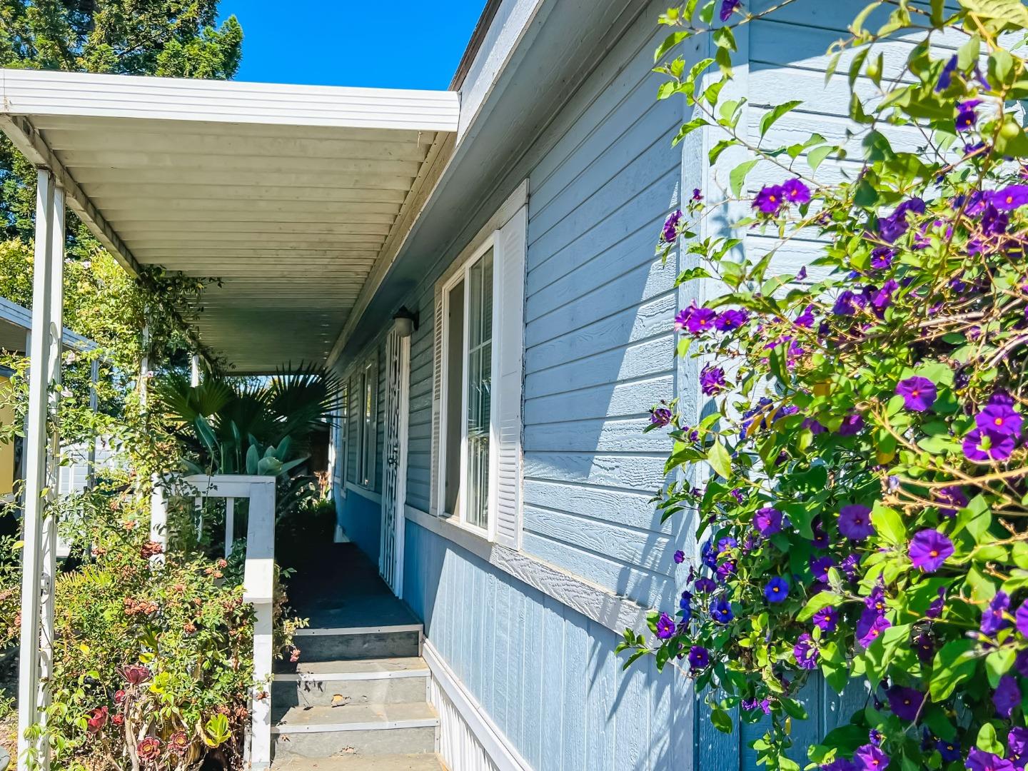 2900 Fairview Rd 55, Hollister, CA 95023 3 Beds 2 Baths (Sold