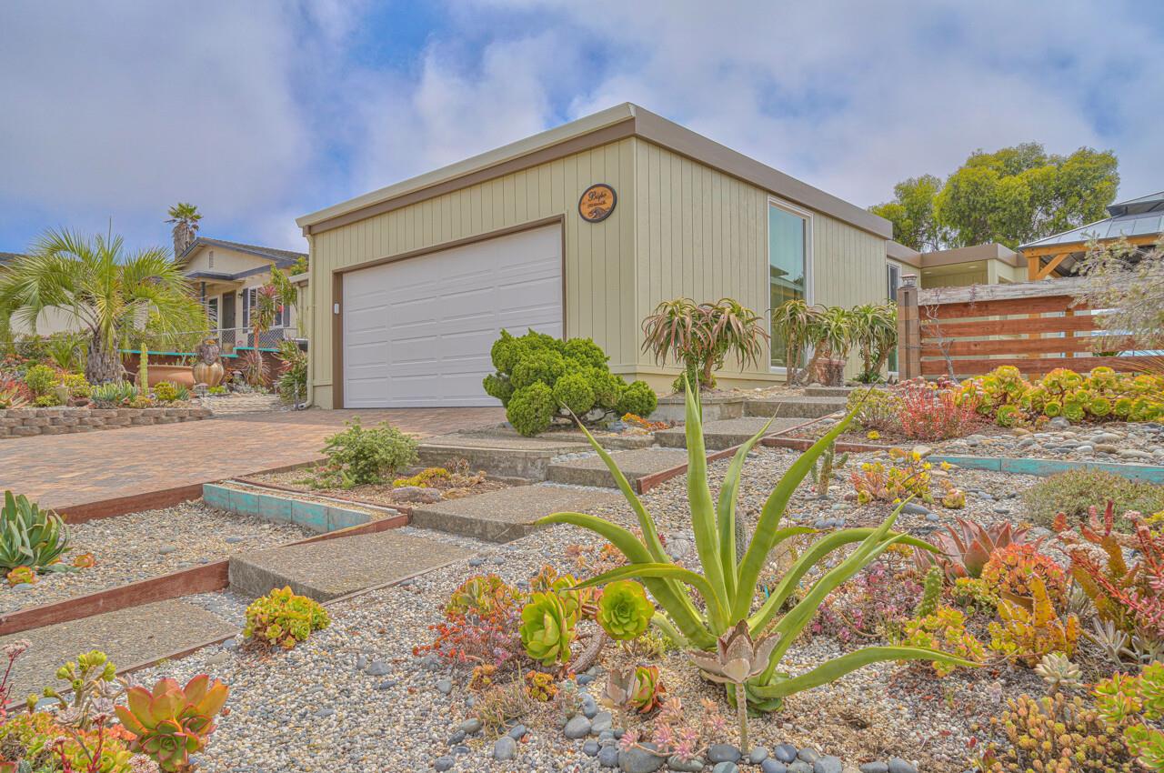 Detail Gallery Image 1 of 31 For 1783 Mescal St, Seaside,  CA 93955 - 4 Beds | 2 Baths