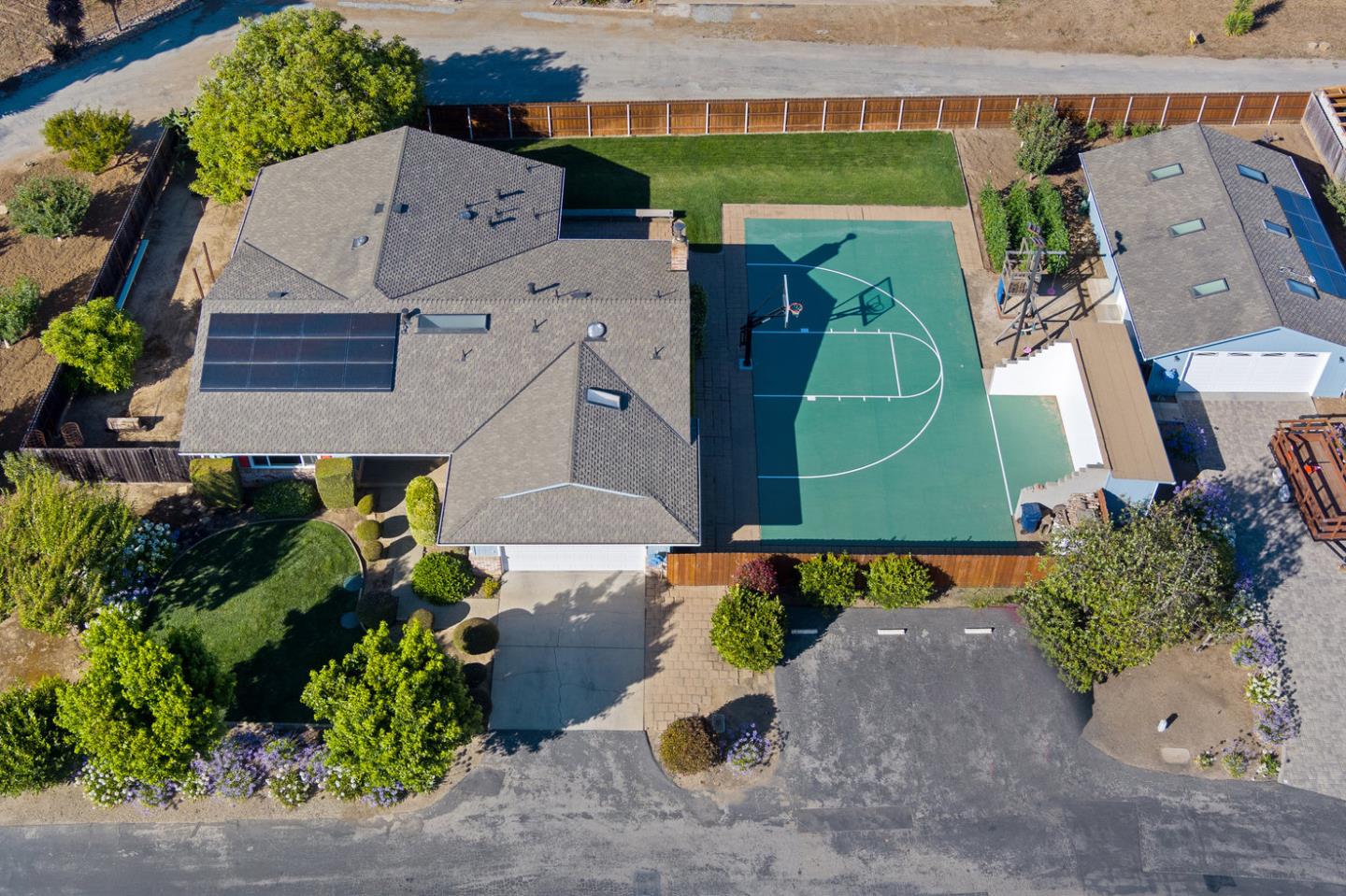 Detail Gallery Image 1 of 1 For 651 Apple Blossom Ct, Watsonville,  CA 95076 - 4 Beds | 2/1 Baths