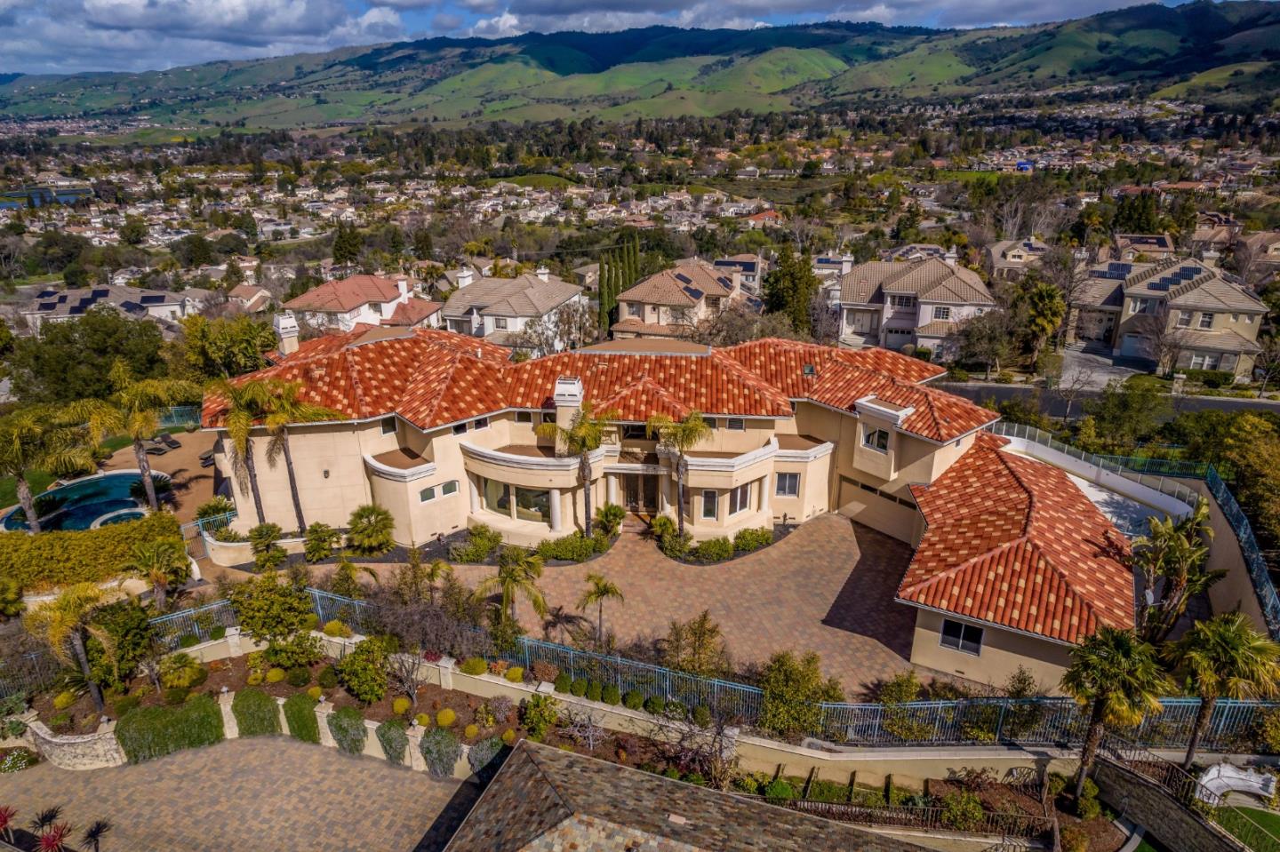 Evergreen Homes for sale & Real Estate in San Jose CA 95121, 95135