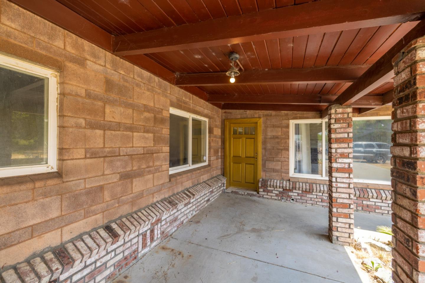 Detail Gallery Image 4 of 24 For 5263 Poplar Rd, Vacaville,  CA 95687 - 3 Beds | 2 Baths