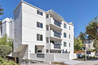 Detail Gallery Image 1 of 1 For 518 Almer #2,  Burlingame,  CA 94010 - 2 Beds | 2 Baths
