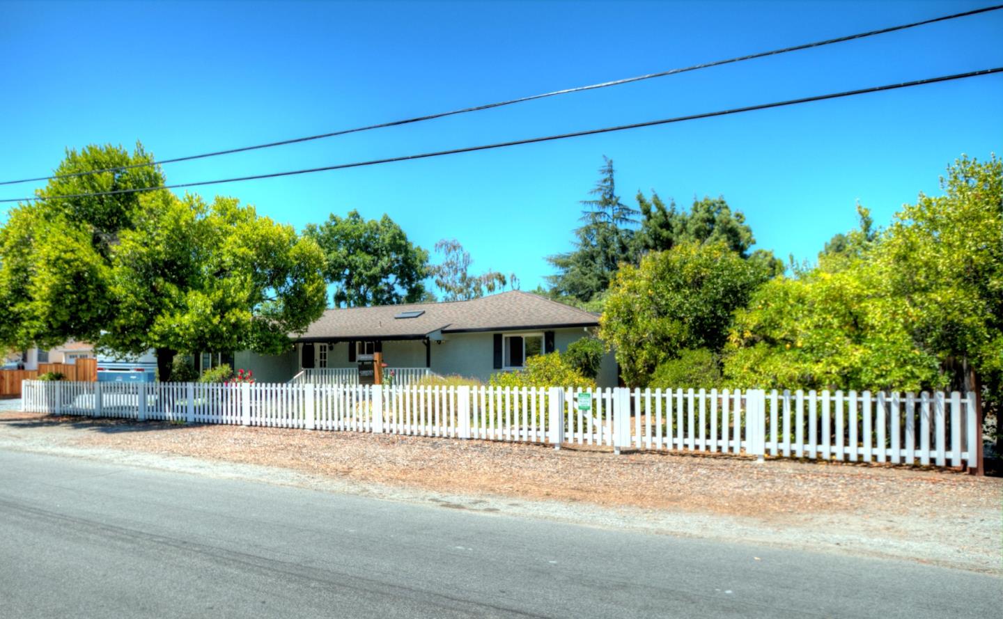1395 Walnut Dr, Campbell, CA 95008 4 Beds 3 Baths (Sold
