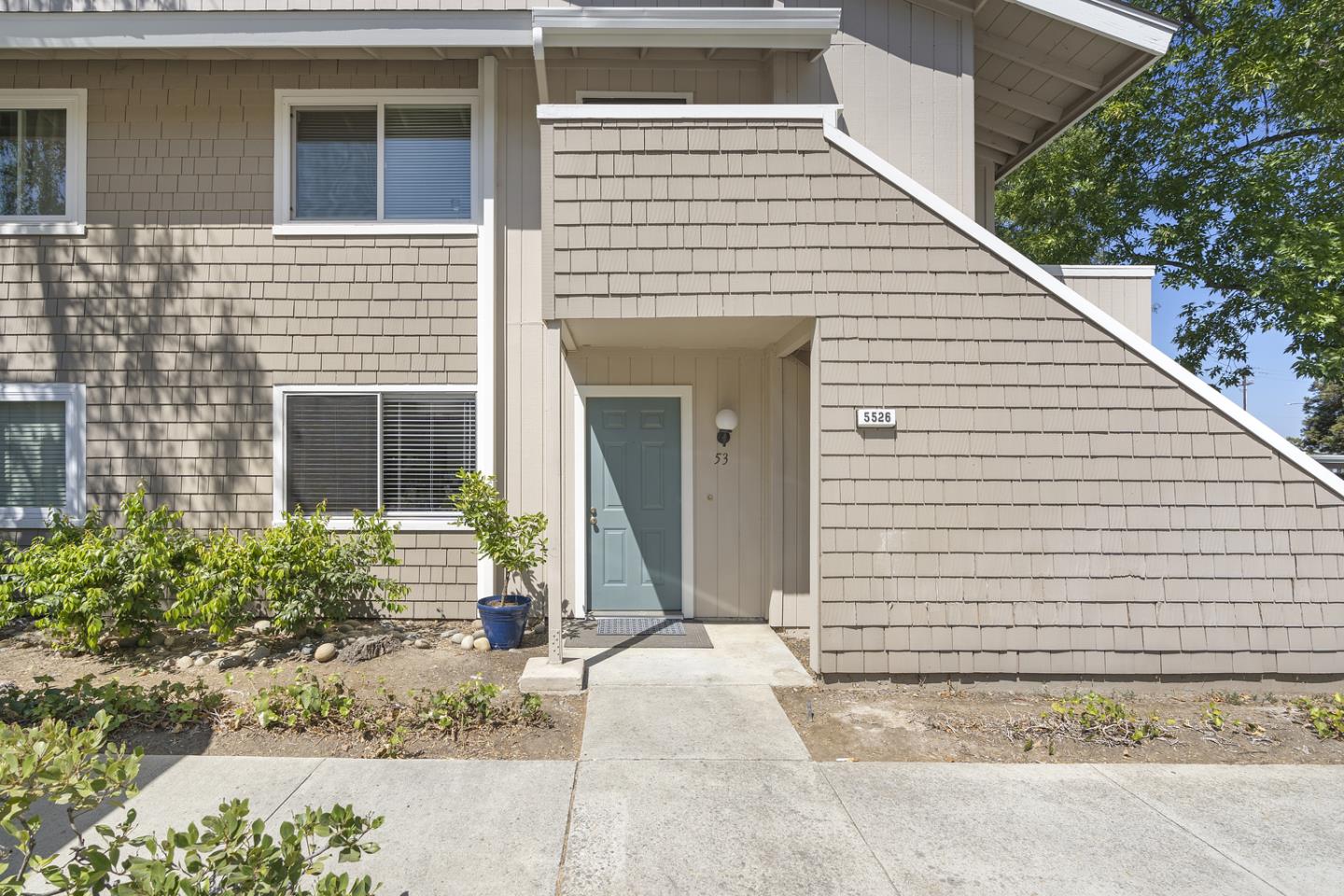 Detail Gallery Image 1 of 1 For 5526 Sean Cir #53,  San Jose,  CA 95123 - 2 Beds | 1 Baths