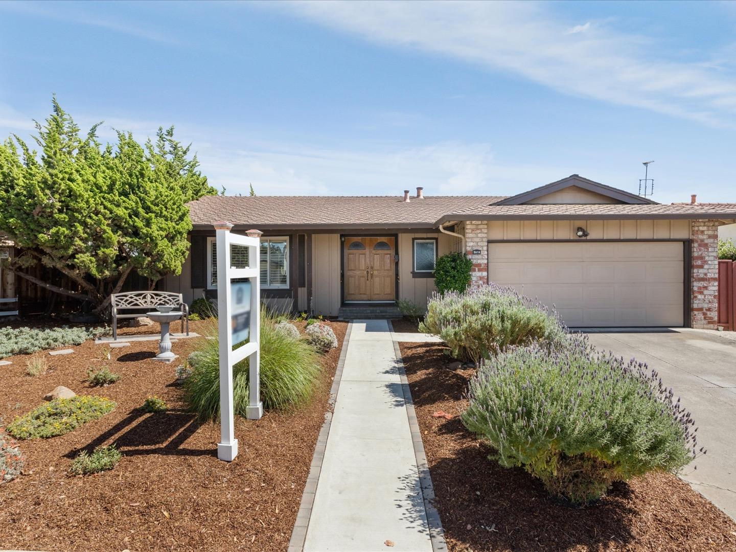 Detail Gallery Image 1 of 29 For 3616 Rowley Dr, San Jose,  CA 95132 - 3 Beds | 2 Baths
