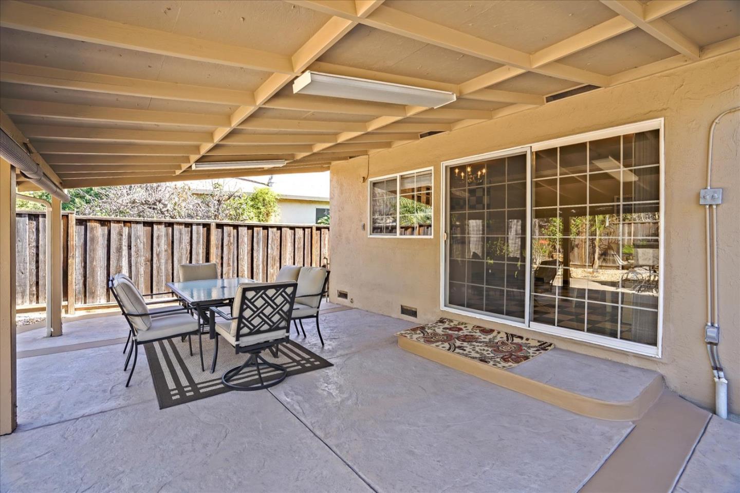 Detail Gallery Image 35 of 41 For 281 Martinvale Ln, San Jose,  CA 95119 - 5 Beds | 2 Baths