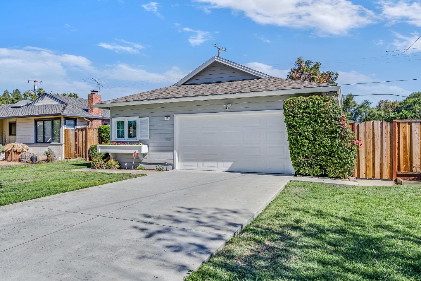137 Cumulus Ave, Sunnyvale, CA 94087 3 Beds 2 Baths (Sold