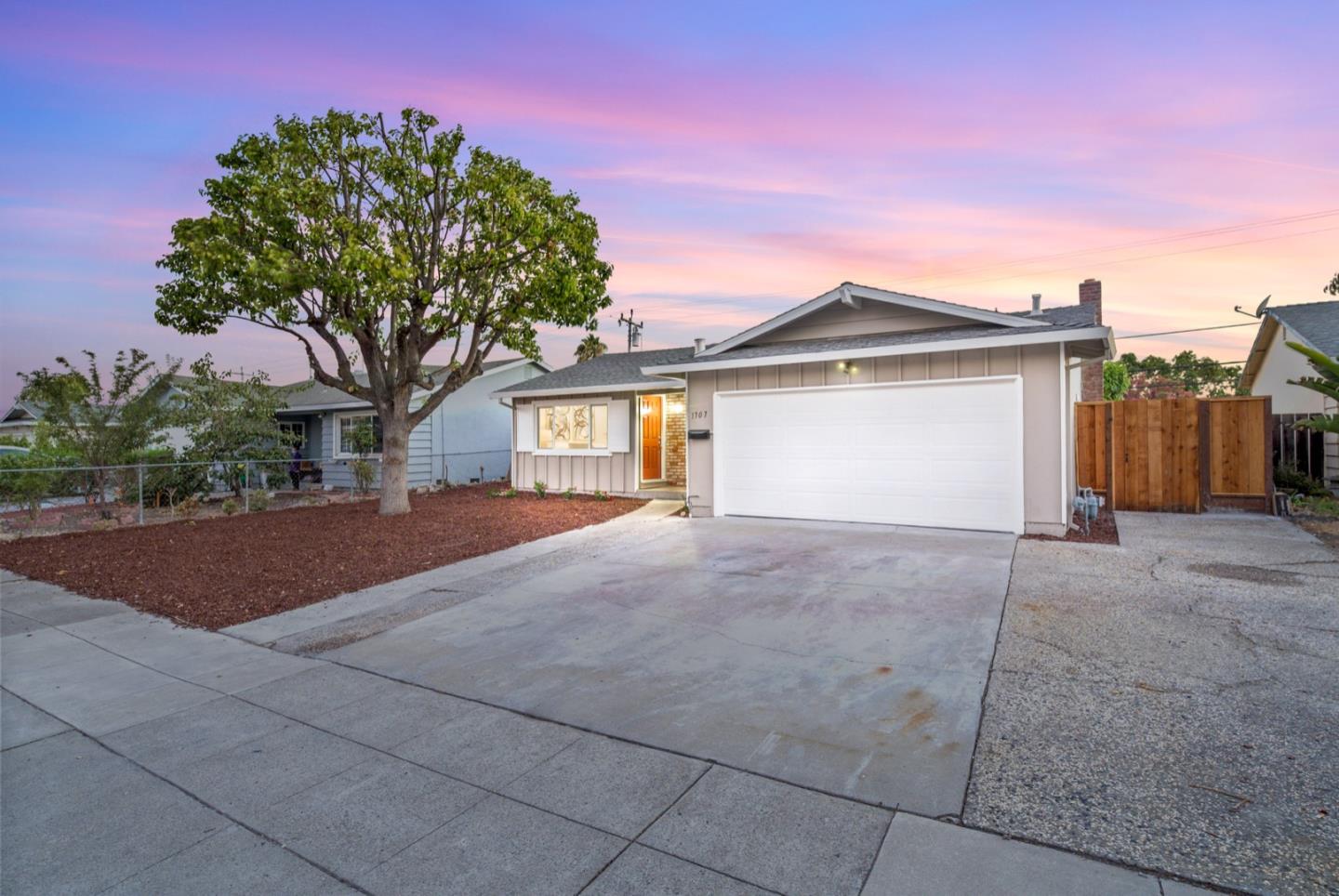 1707 Parkdale Way, San Jose, CA 95127 3 Beds 2 Baths (Sold