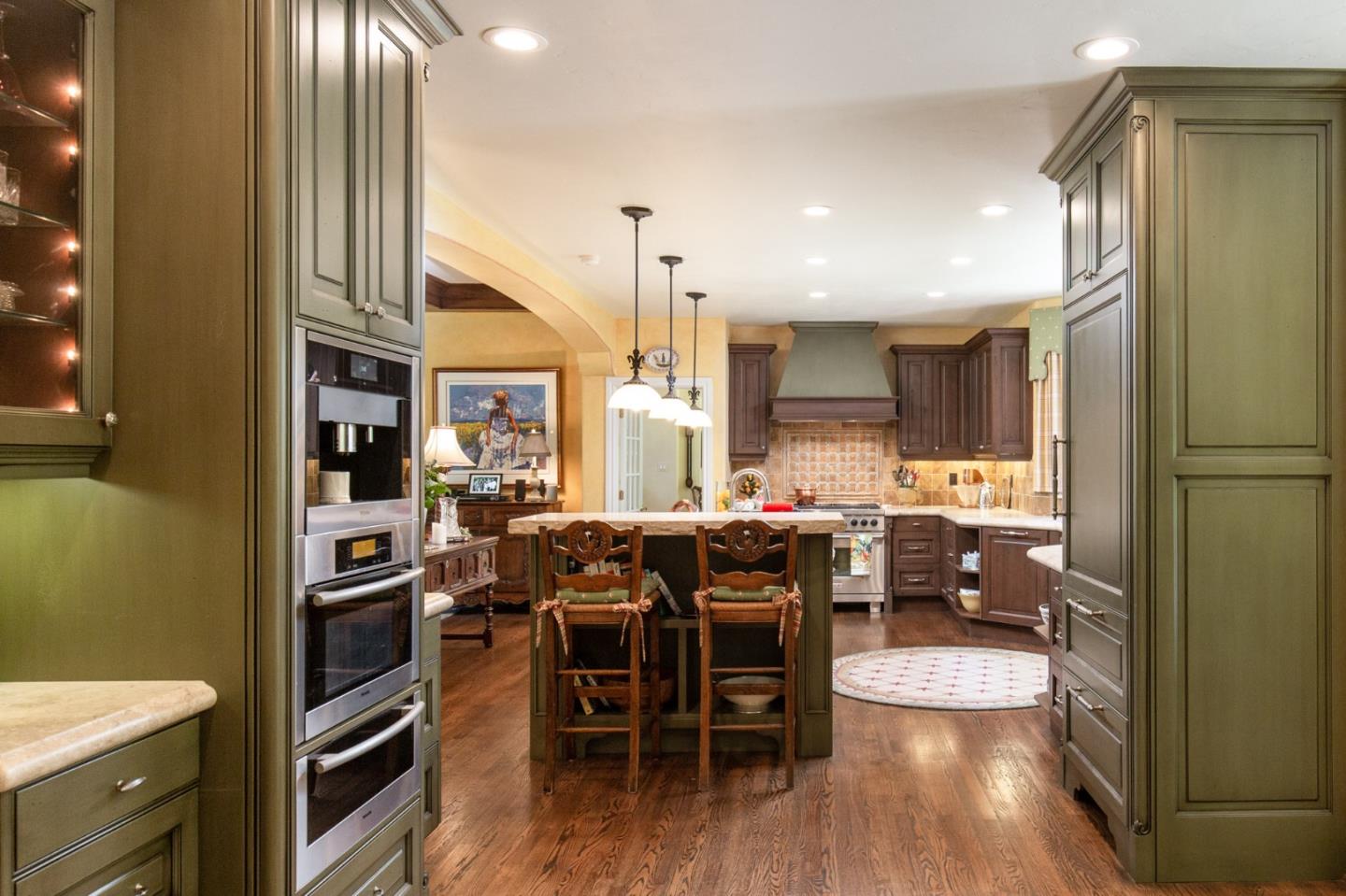 2817 17 Mile Drive Dr, Pebble Beach, CA 93953 6 Beds 5/1 Baths