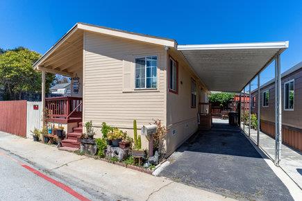 Detail Gallery Image 1 of 1 For 525 Airport Blvd #5,  Watsonville,  CA 95076 - 3 Beds | 2 Baths