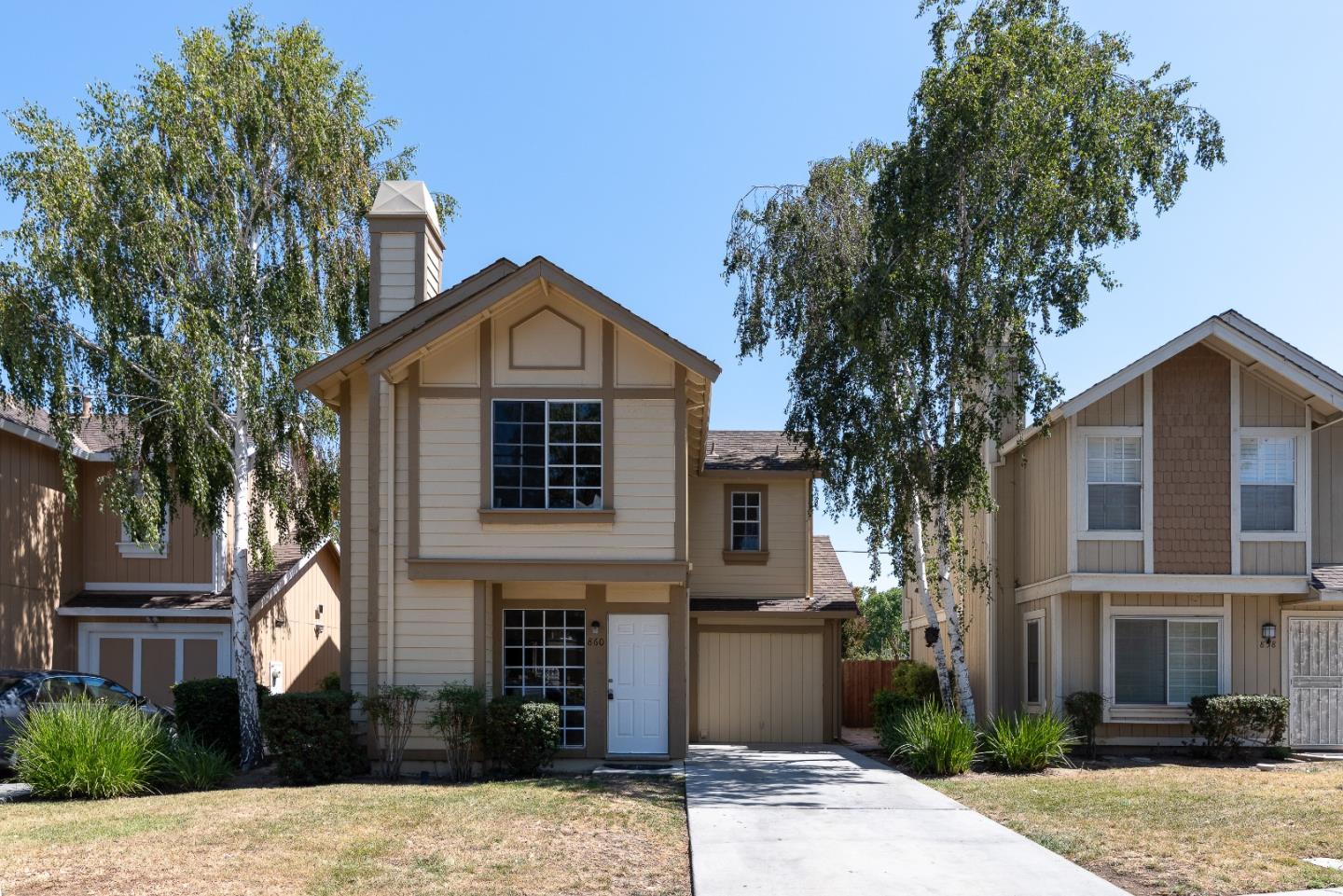 Detail Gallery Image 1 of 1 For 860 Paseo Estero Dr, San Jose,  CA 95122 - 3 Beds | 2/1 Baths