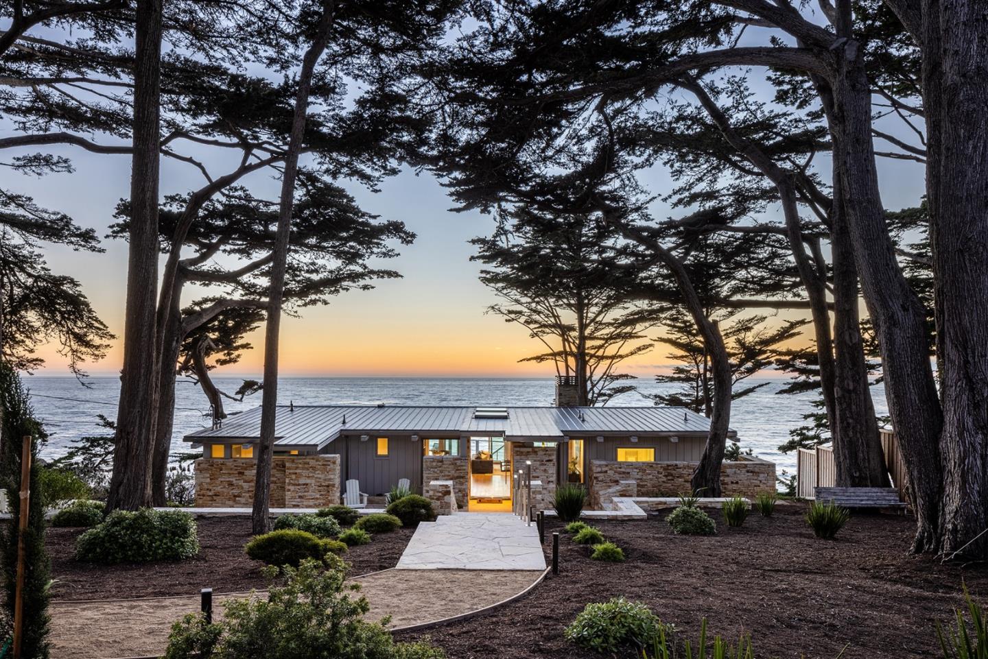 Detail Gallery Image 1 of 1 For 162 Spindrift Rd, Carmel,  CA 93923 - 4 Beds | 4 Baths