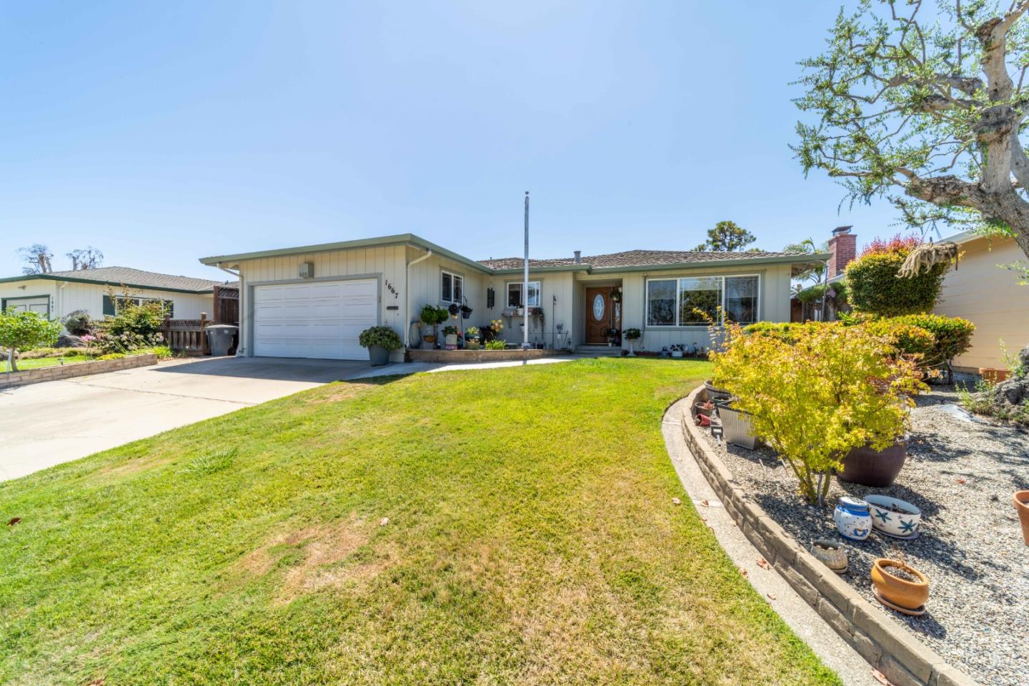 1667 Atherton Way, Salinas, CA 93906 4 Beds 2 Baths (Sold