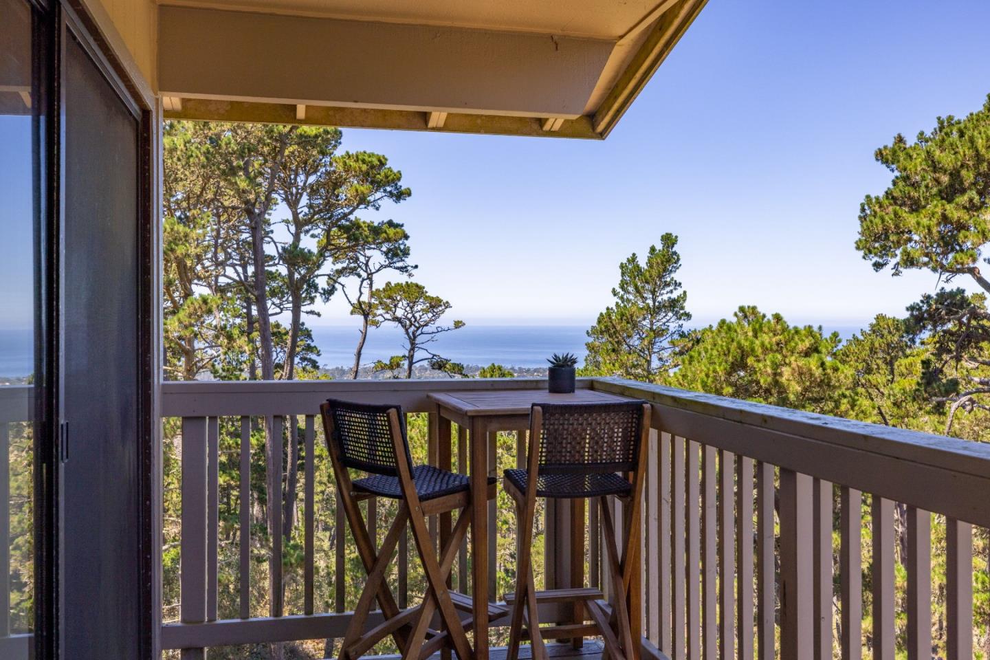 Detail Gallery Image 1 of 1 For 250 Forest Ridge Rd #56,  Monterey,  CA 93940 - 2 Beds | 1 Baths