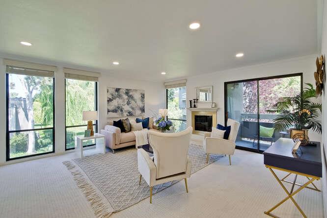Detail Gallery Image 1 of 1 For 1171 Compass Ln #211,  Foster City,  CA 94404 - 2 Beds | 2 Baths
