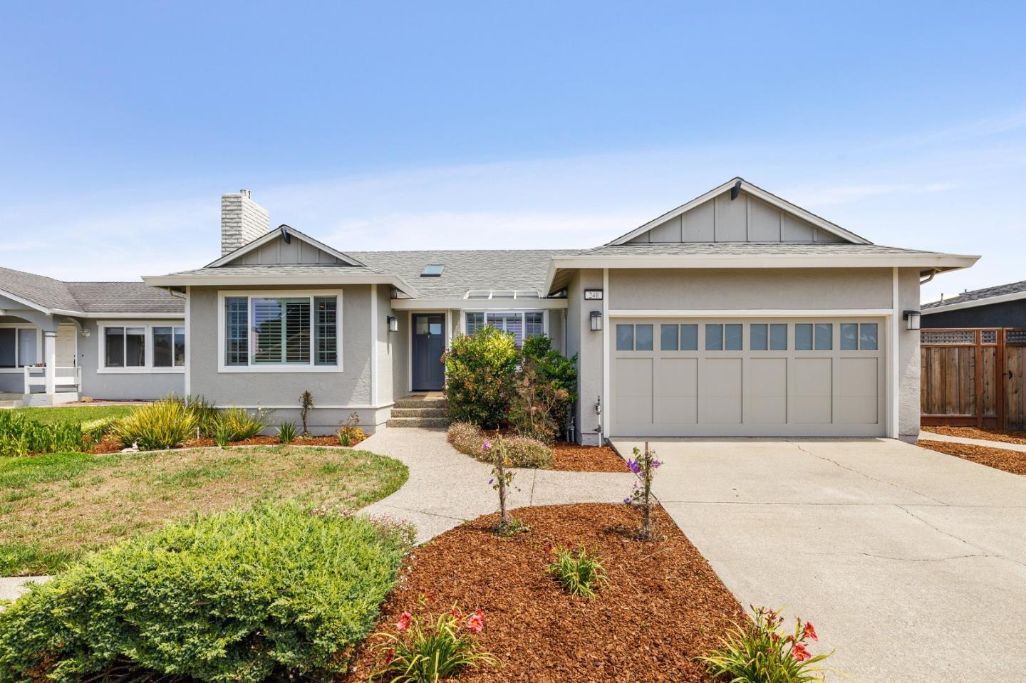 Detail Gallery Image 1 of 1 For 240 Shelter Cove Dr, Half Moon Bay,  CA 94019 - 3 Beds | 2 Baths