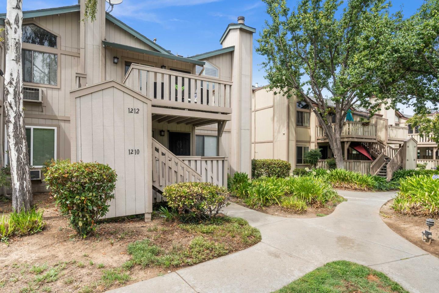 1212 Coyote Creek Ct, San Jose, CA 95116 - 2 Beds | 2 Baths (Canceled