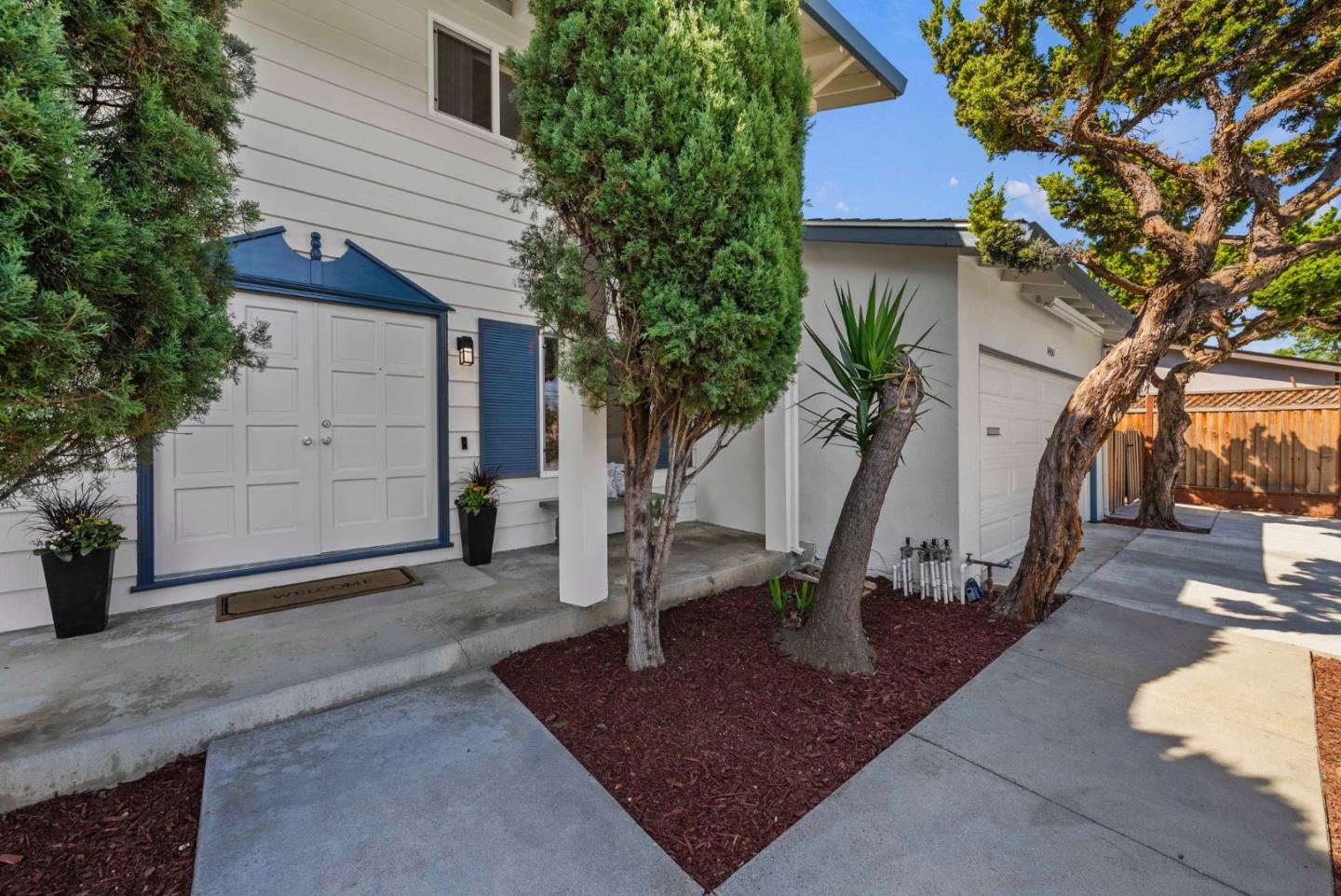 14400 Blossom Hill Rd, Los Gatos, CA 95032 5 Beds 3 Baths (Active