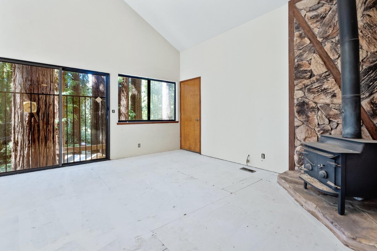 2030 Eureka Canyon Rd, Watsonville, CA 95076 3 Beds 2 Baths (Active