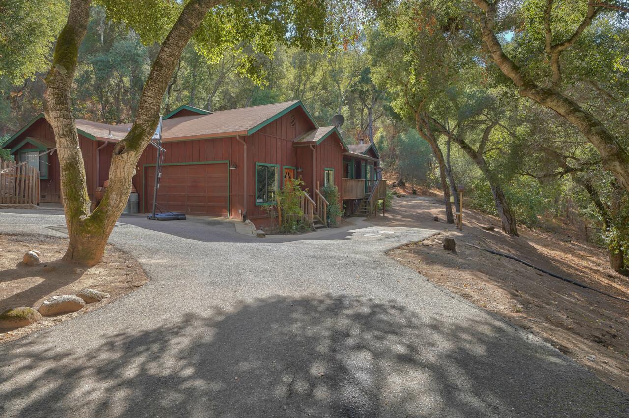 Detail Gallery Image 1 of 1 For 20808 Cachagua Rd, Carmel Valley,  CA 93924 - 3 Beds | 2/1 Baths