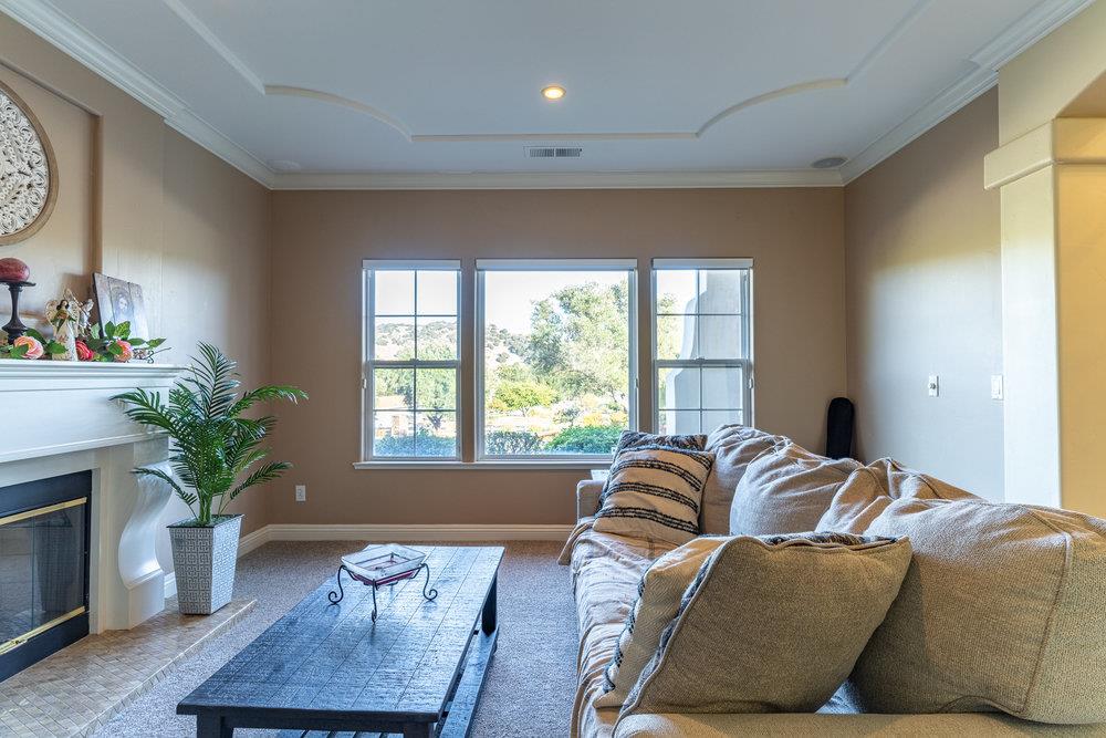 Detail Gallery Image 16 of 52 For 729 Monterey Salinas Hwy, Salinas,  CA 93908 - 6 Beds | 5/1 Baths