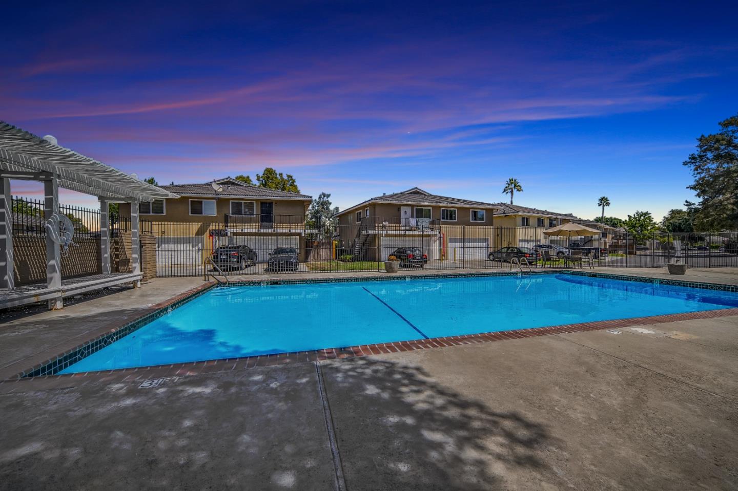 5644 Playa Del Rey 4, San Jose, CA 95123 2 Beds 1 Baths (Canceled