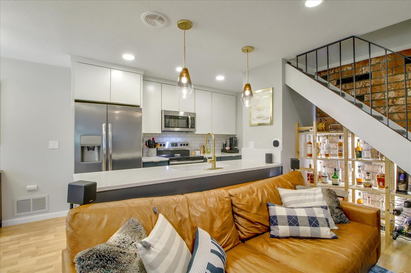 257 Watson Dr 3, Campbell, CA 95008 2 Beds 1 Baths (Sold