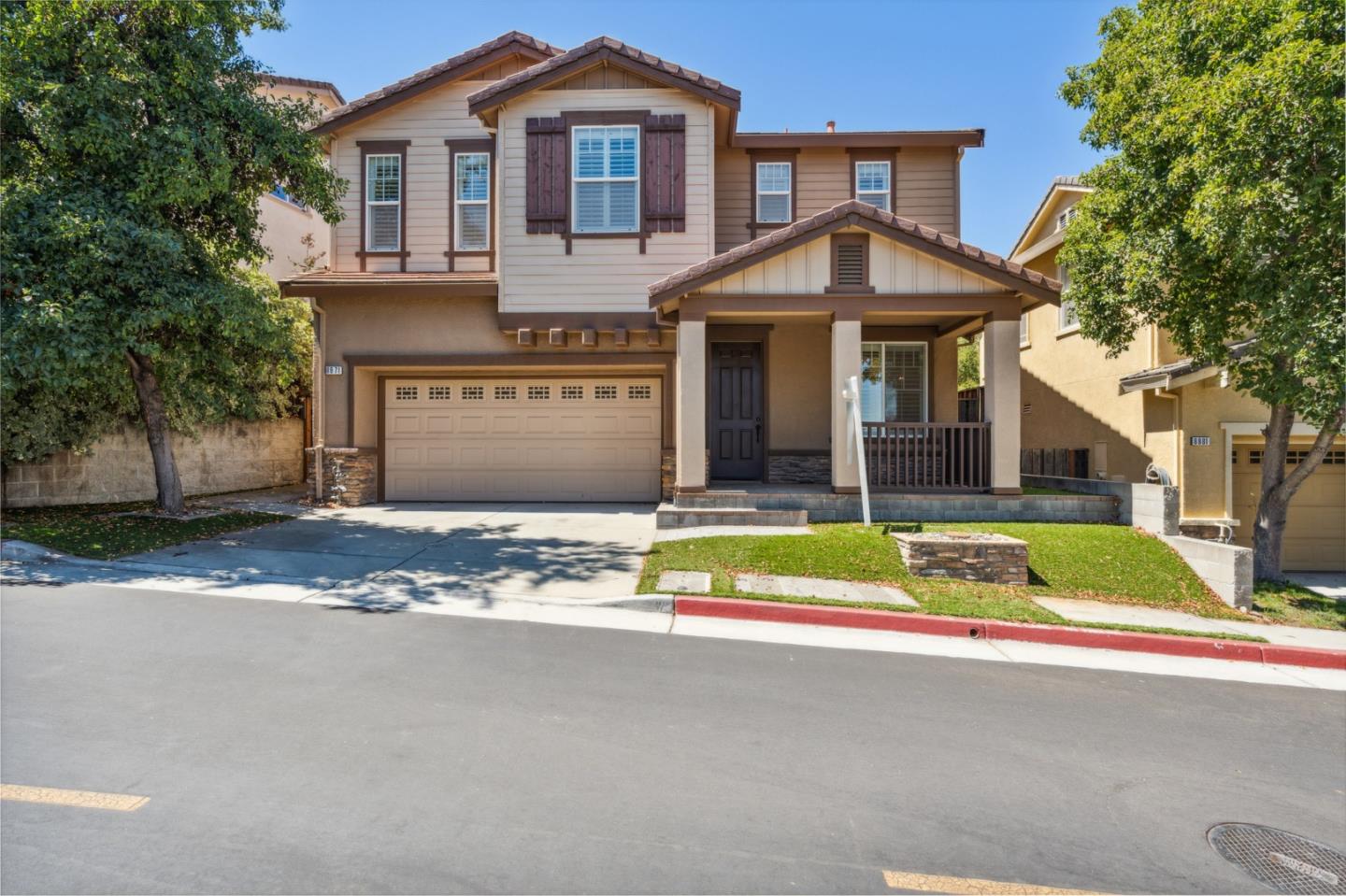 Detail Gallery Image 1 of 1 For 8971 Acorn Way, Gilroy,  CA 95020 - 4 Beds | 2/1 Baths