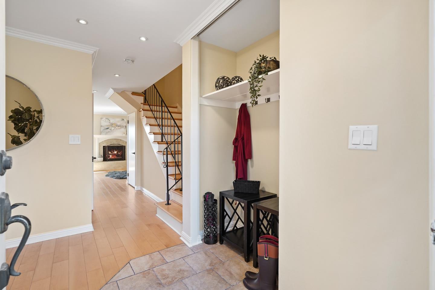 Detail Gallery Image 1 of 1 For 860 Stonegate Dr, South San Francisco,  CA 94080 - 3 Beds | 2/1 Baths