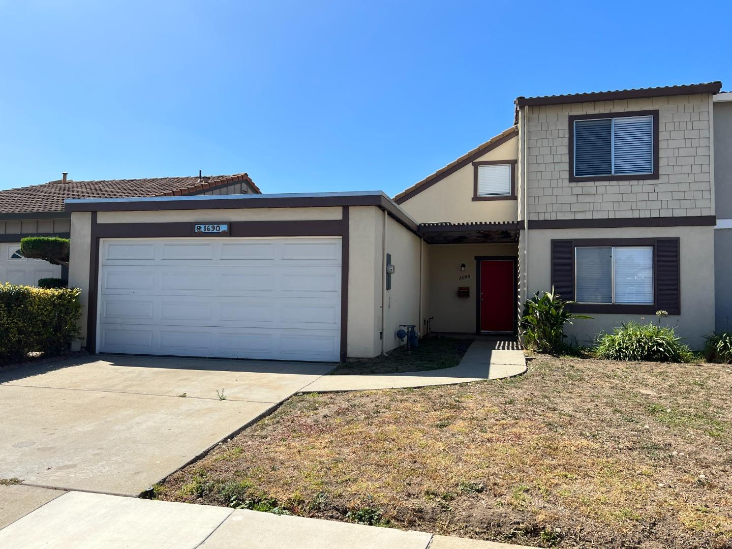 Detail Gallery Image 1 of 1 For 1690 Cherokee Dr, Salinas,  CA 93906 - 3 Beds | 2 Baths