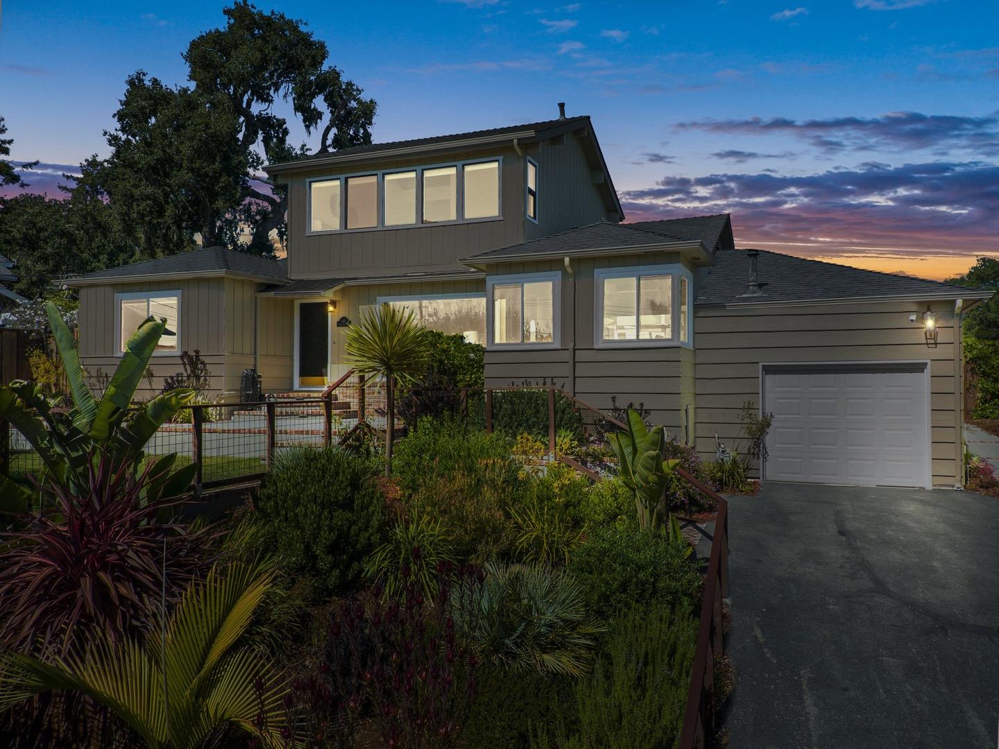 449 Vista Del Mar Dr, Aptos, CA 95003 3 Beds 3 Baths (Sold