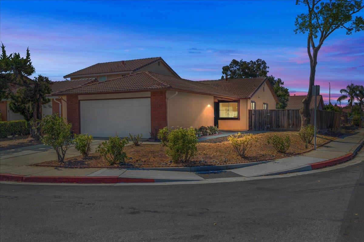 2147 Nottoway Ave, San Jose, CA 95116 3 Beds 1 Baths (Sold