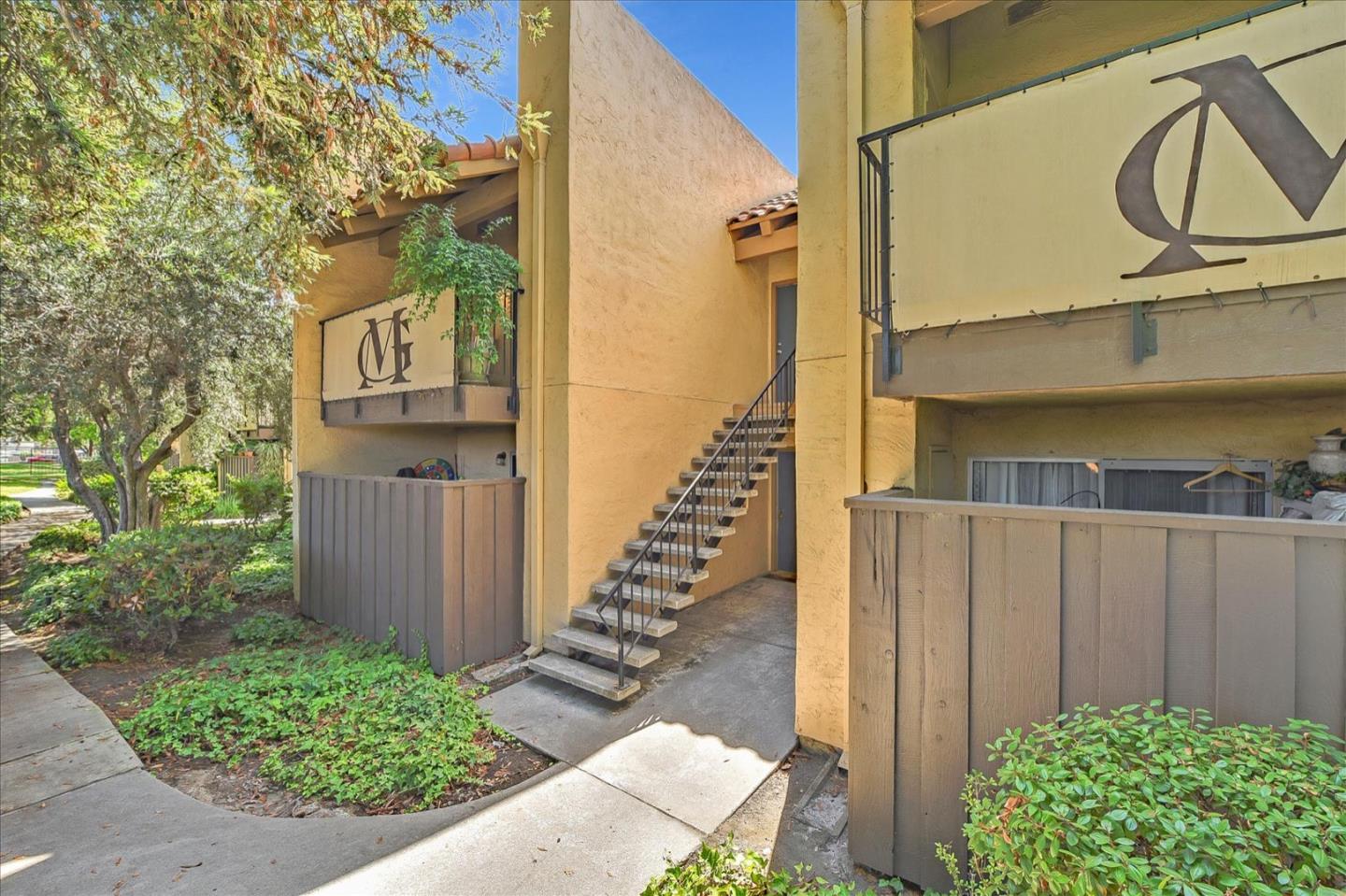 Detail Gallery Image 1 of 1 For 247 N Capitol Ave #208,  San Jose,  CA 95127 - 1 Beds | 1 Baths