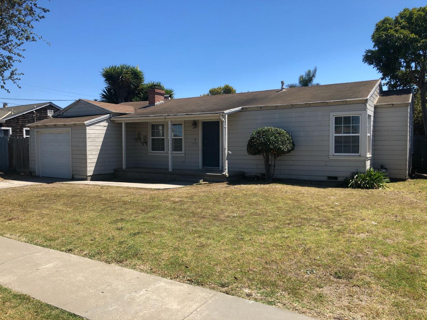 1436 1st Ave, Salinas, CA 93905 2 Beds 1 Baths (Sold) ML81906066