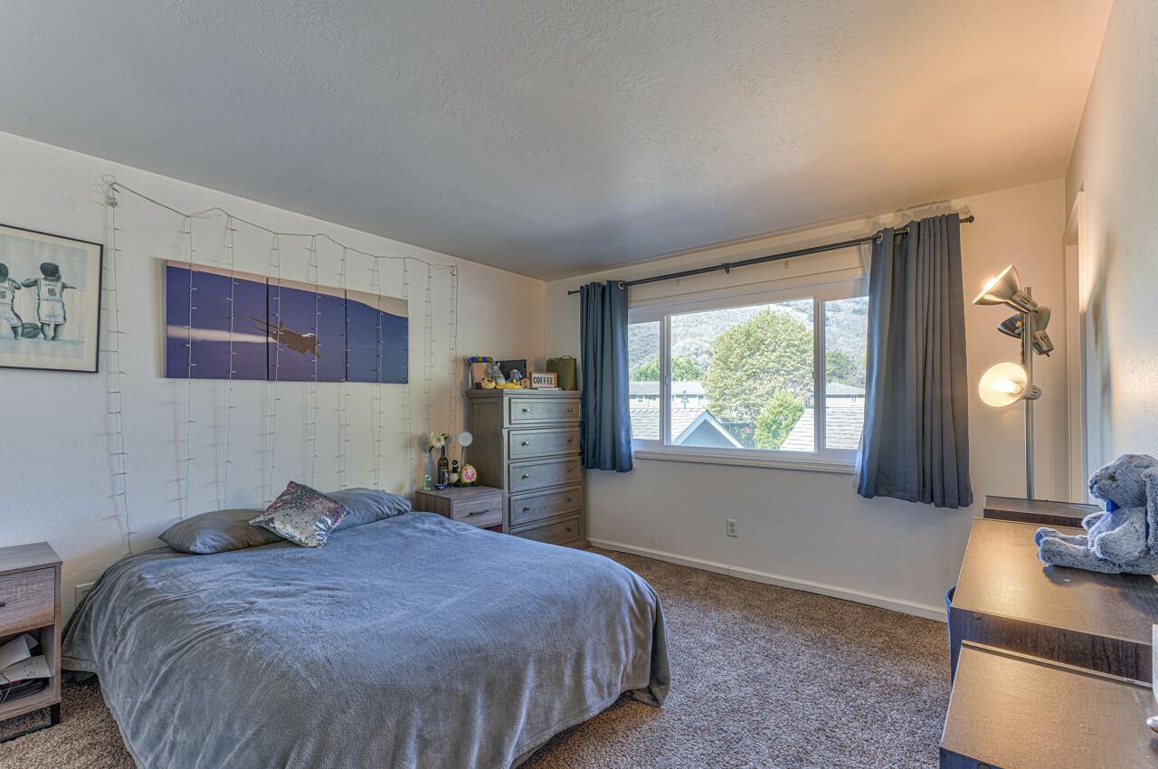 19519 Creekside Ct, Salinas, CA 93908 3 Beds 2/1 Baths (Canceled