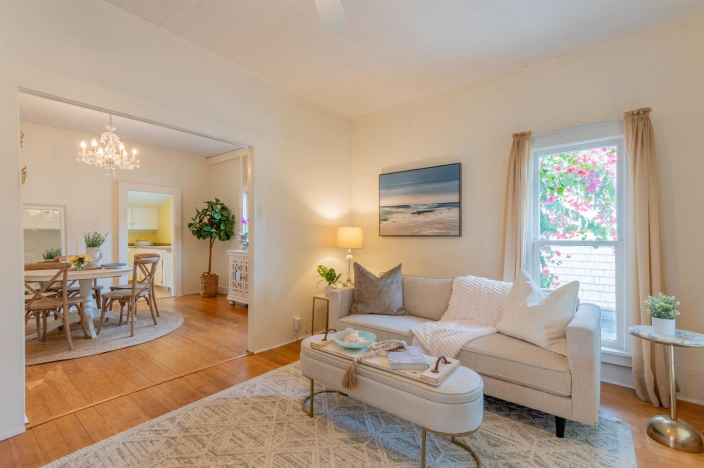 Detail Gallery Image 1 of 31 For 218 19th St, Pacific Grove,  CA 93950 - 2 Beds | 1 Baths